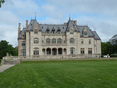 3M solar window film installation at Salve Regina University Newport RI by Guardian Bastille